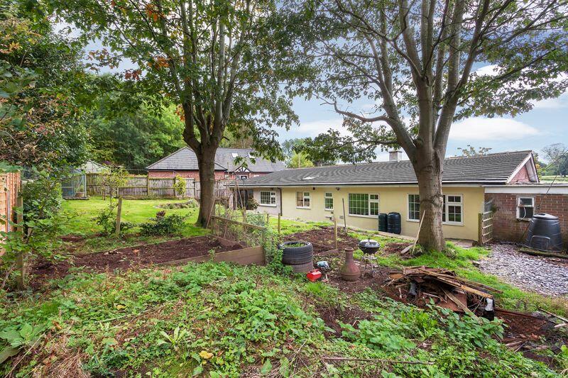 Additional property image - Fol Hollow, Congleton