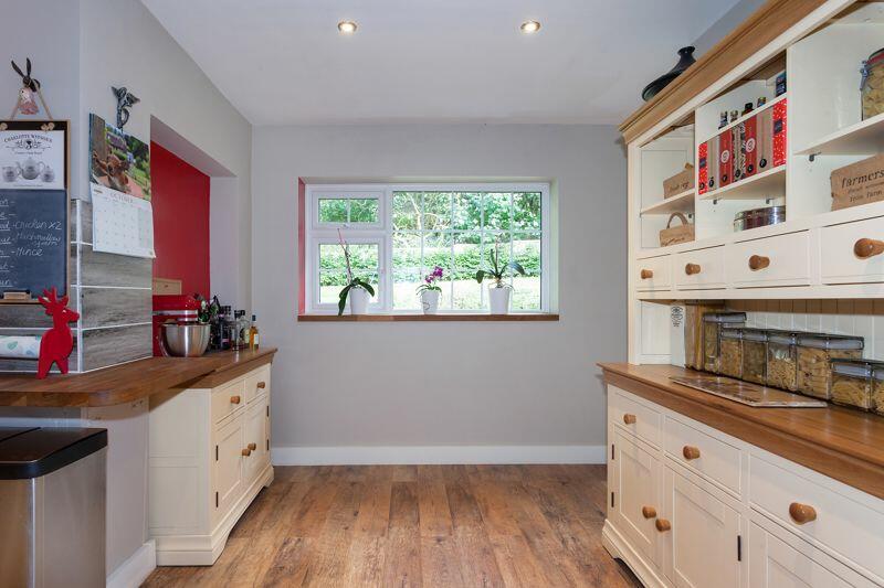 Additional property image - Fol Hollow, Congleton