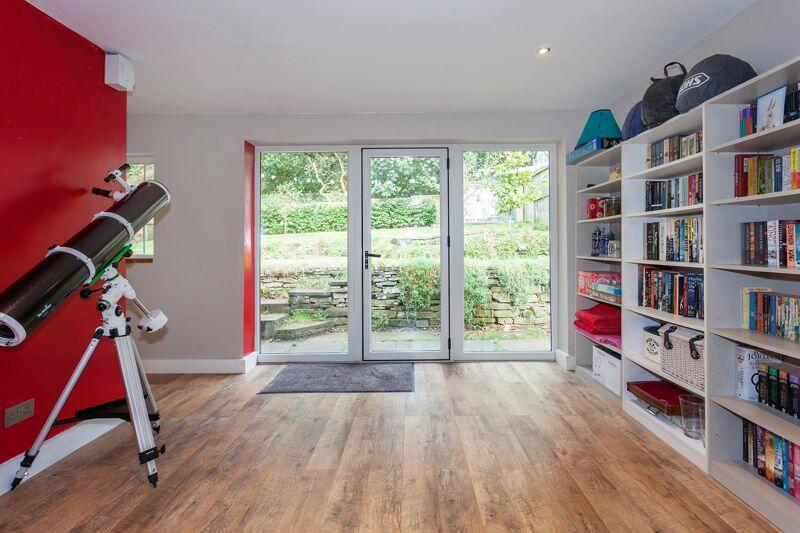 Additional property image - Fol Hollow, Congleton