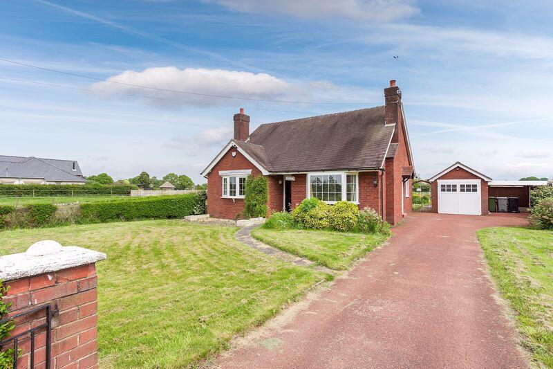 Additional property image - Giantswood Lane, Somerford Booths