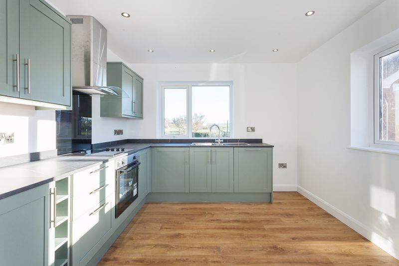 Additional property image - Giantswood Lane, Somerford Booths