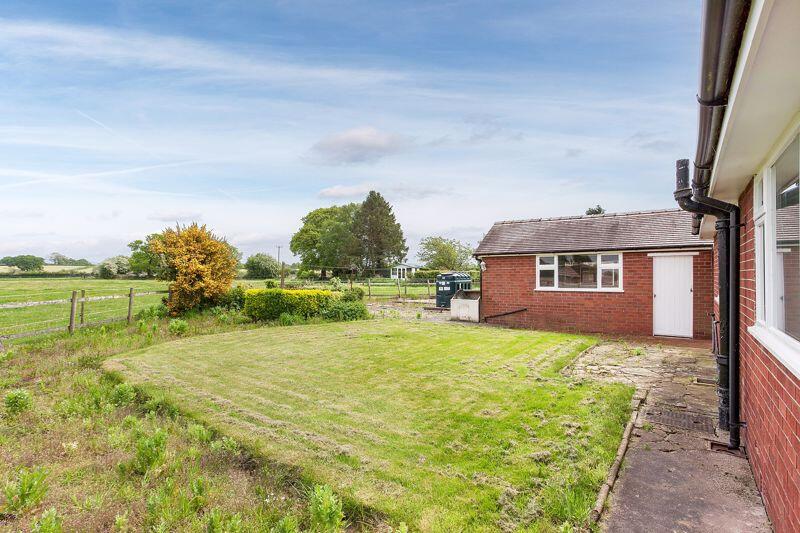 Additional property image - Giantswood Lane, Somerford Booths