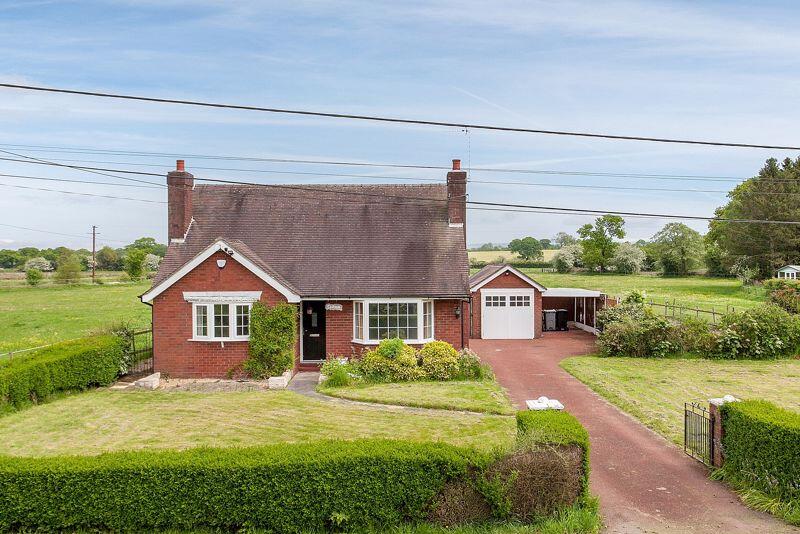 Additional property image - Giantswood Lane, Somerford Booths