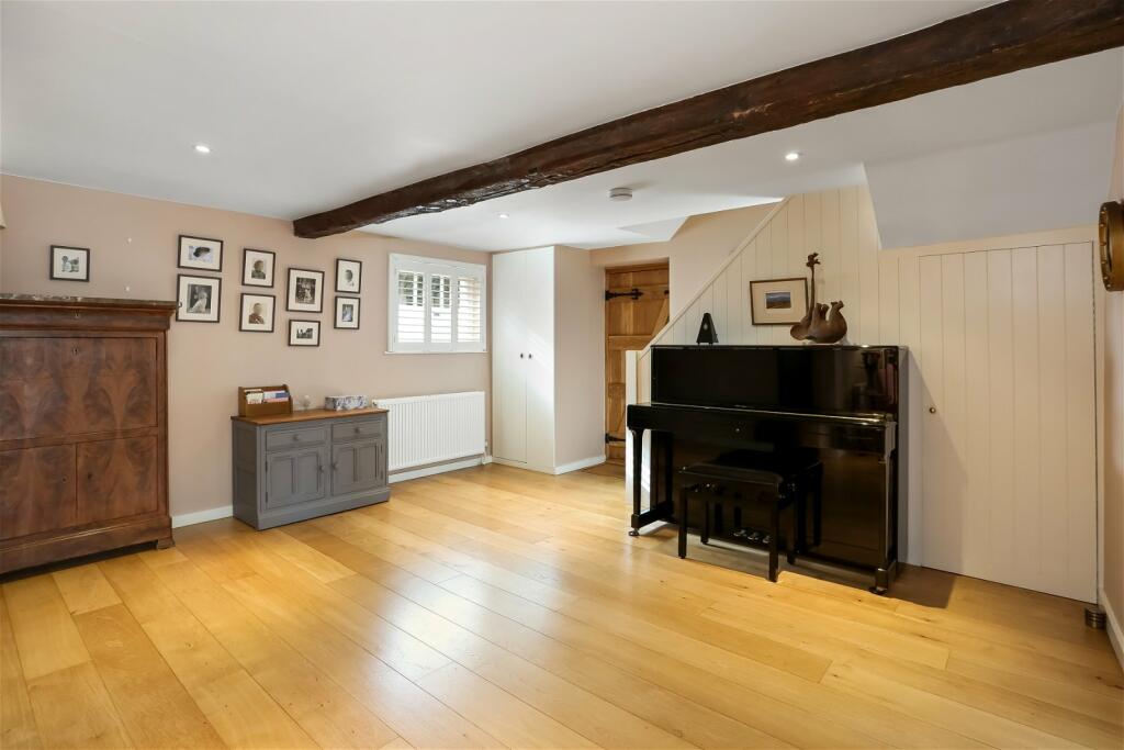 3 bedroom semidetached house for sale in Tichborne Down, Alresford, SO24