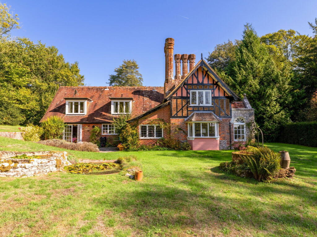 Main image of property: East Lodge, Swarraton, Alresford
