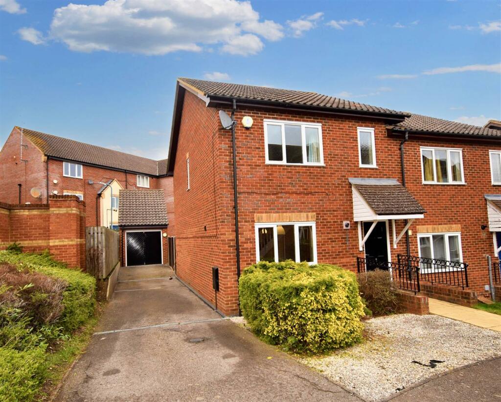 Main image of property: Kirkwood Grove, Medbourne, Milton Keynes, MK5