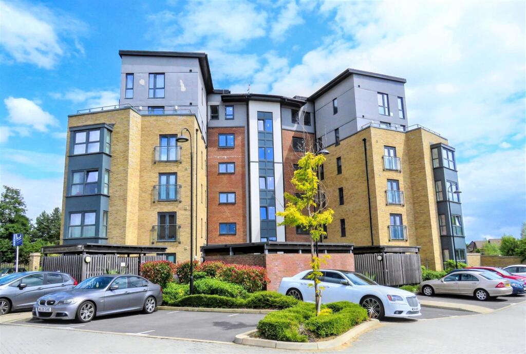 Main image of property: Cyber Avenue, Oakgrove, Milton Keynes, MK10
