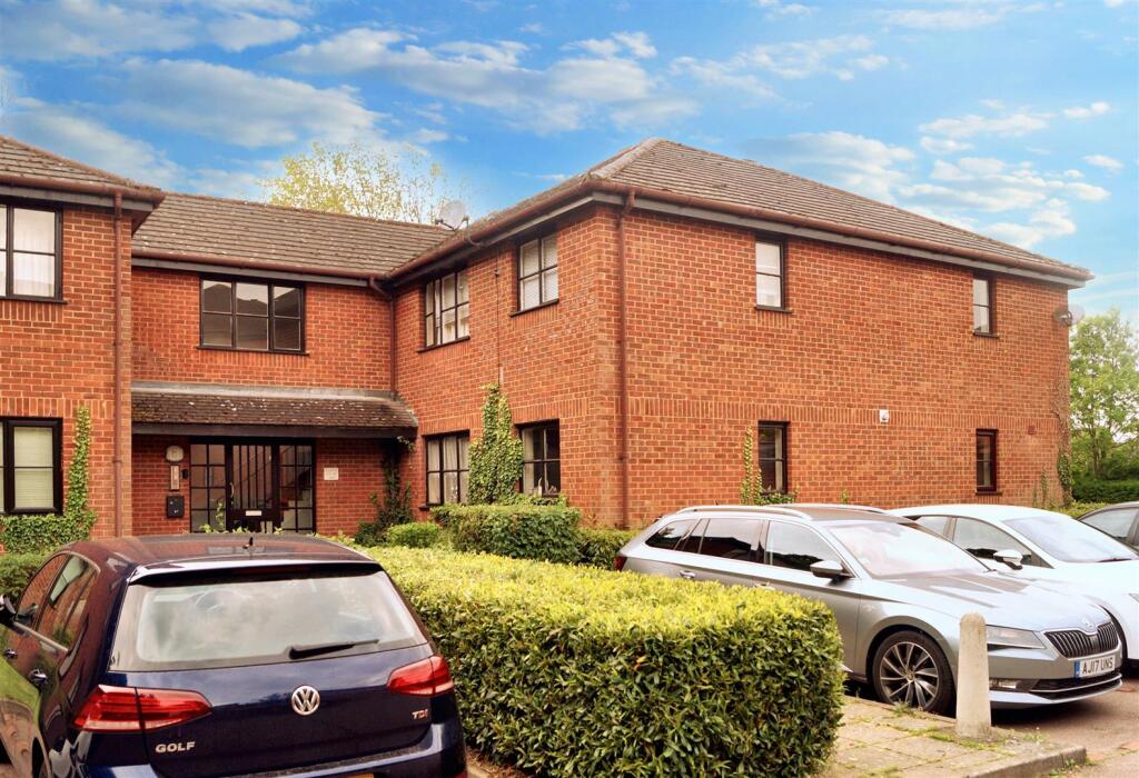 Main image of property: Cranbrook, Woburn Sands, Milton Keynes, MK17