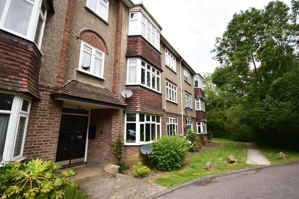 Main image of property: Goldings Hill, Loughton