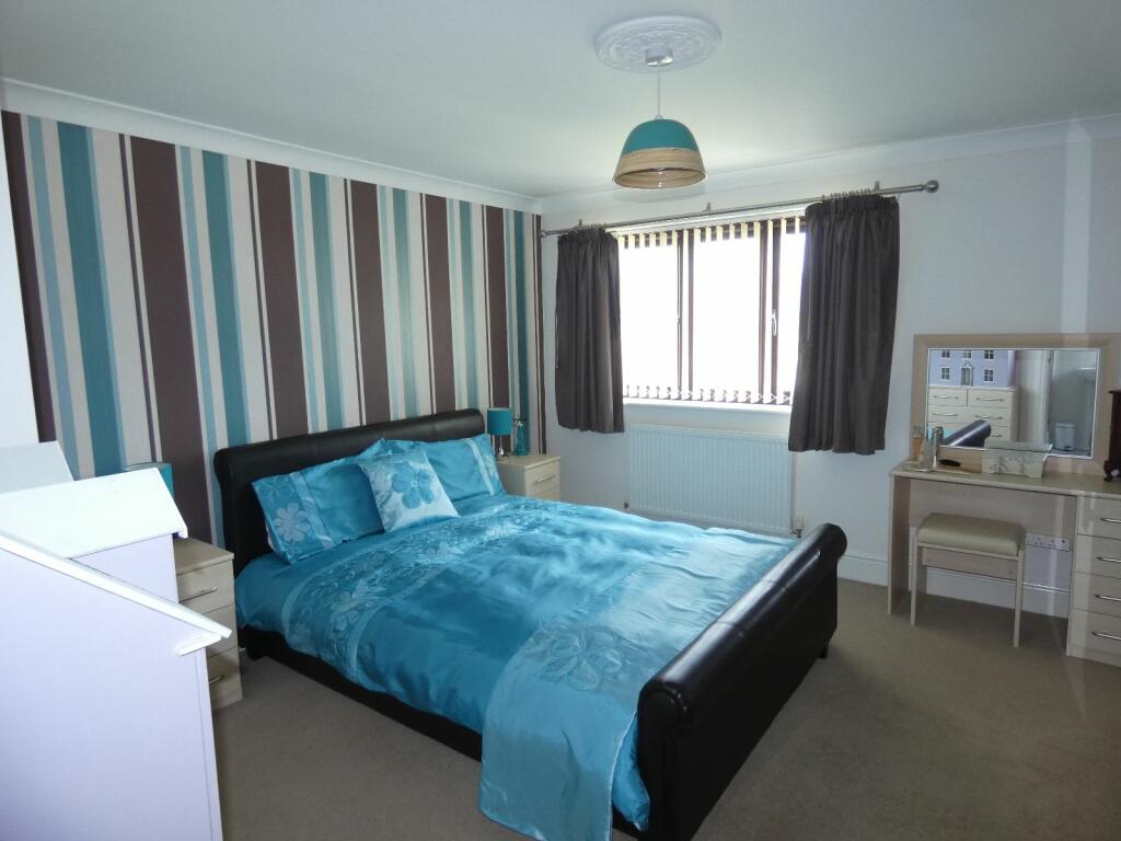 4 bedroom detached house for sale in 36 Uwch Y Maes, Dolgellau LL40 1GA