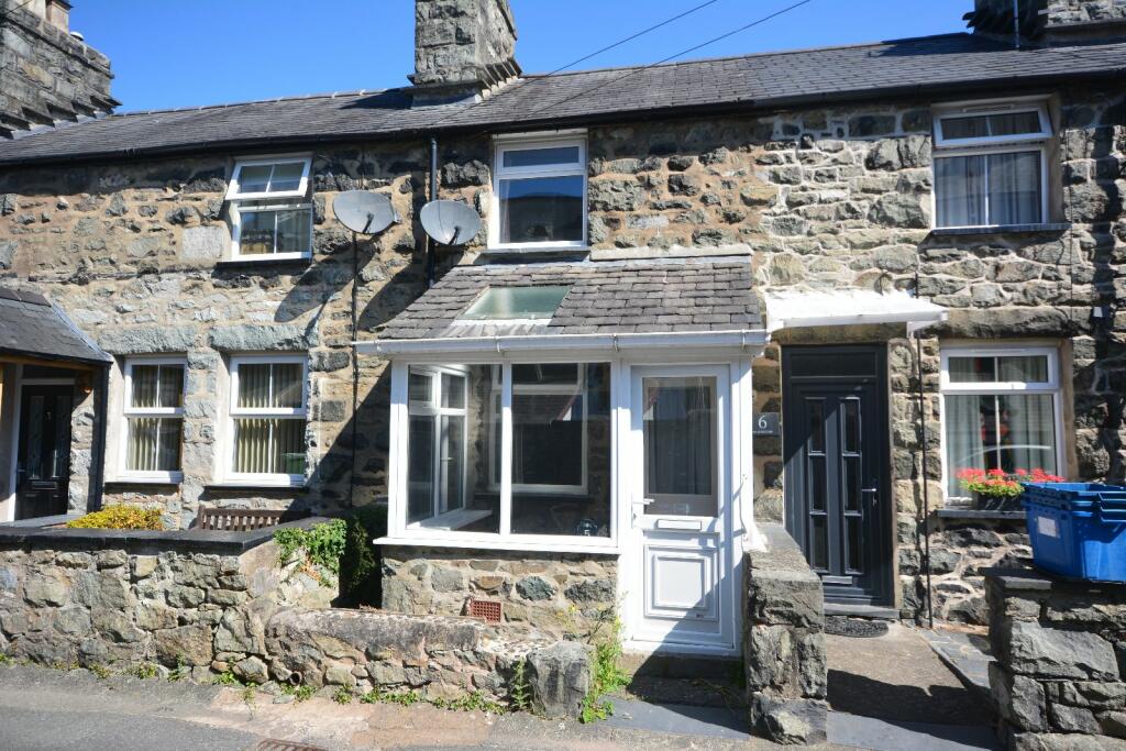 2 bedroom terraced house for sale in 5 Smithfield Lane, Dolgellau, LL40 1BU, LL40
