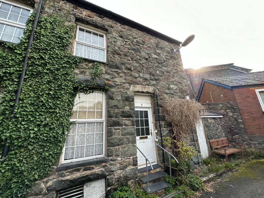 3 bedroom end of terrace house for sale in 5 Bryn Meurig Buildings, Lombard Street, Dolgellau
