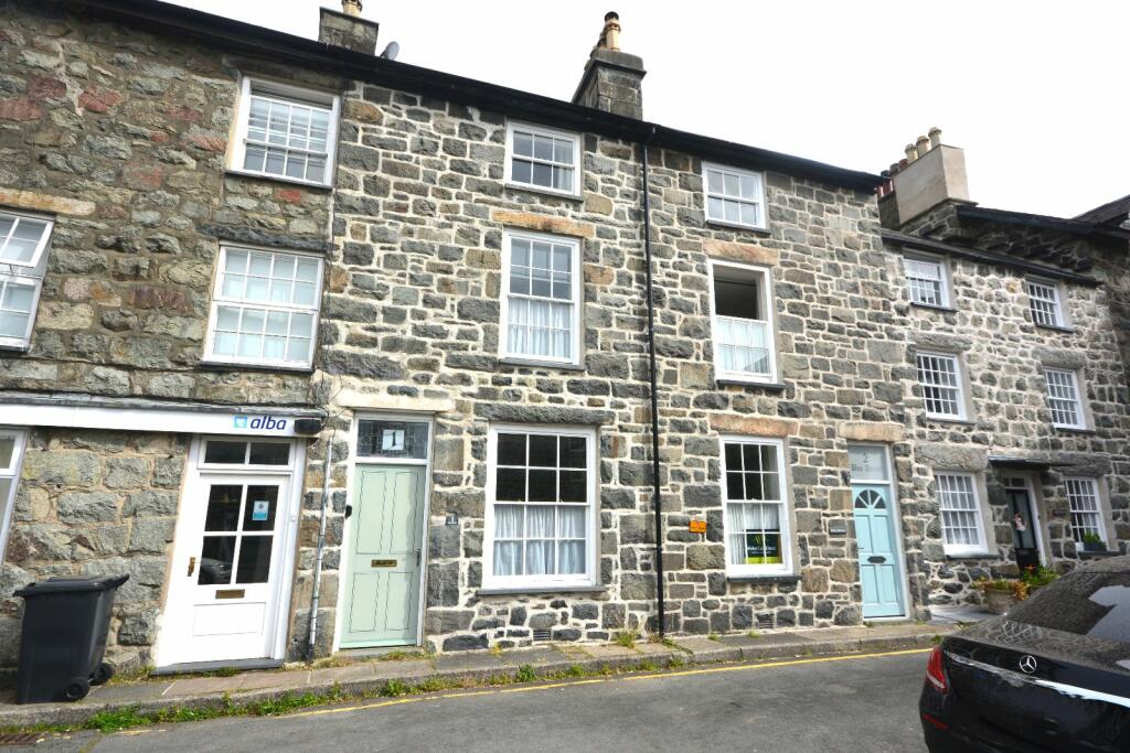 2 bedroom terraced house for sale in 1 Bro Arran, Smithfield Square