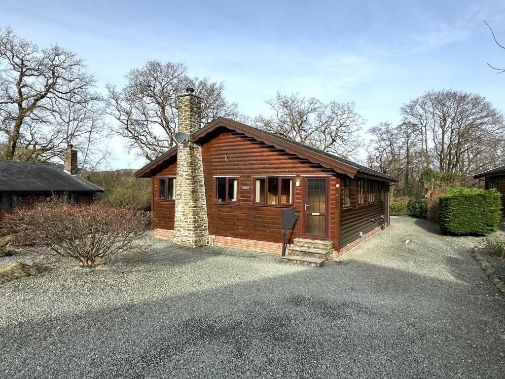 3 bedroom bungalow for sale in 9 Bryniau, Brithdir, Dolgellau, LL40 2TY