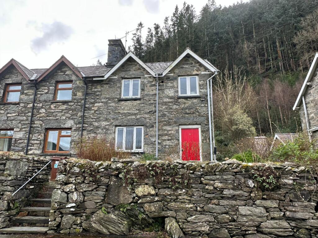 2 bedroom semidetached house for sale in 4 New Cottages, Penmaenpool, Dolgellau LL40 1YD, LL40
