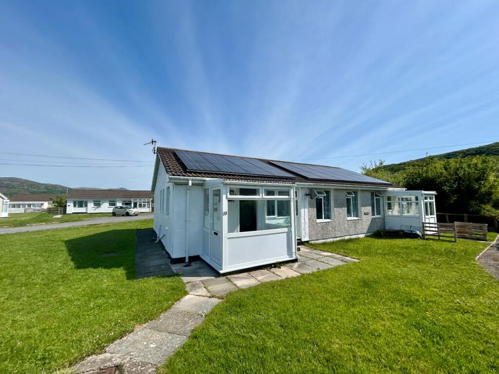 Main image of property: 75 Glan Y Mor, Fairbourne LL38 2LQ
