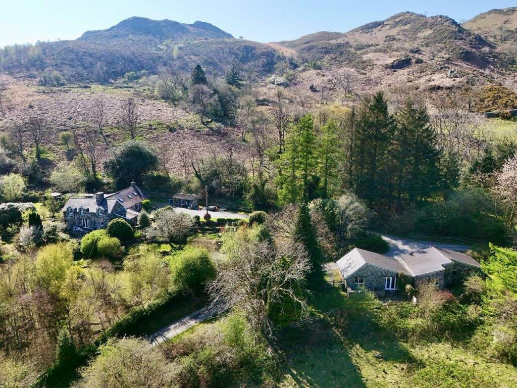 Main image of property: Talywaen, Dolgellau, LL40 1TH