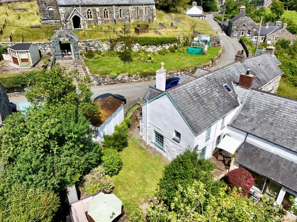 Main image of property: Blaen Wern, Llanfachreth, Dolgellau, LL40 2EA