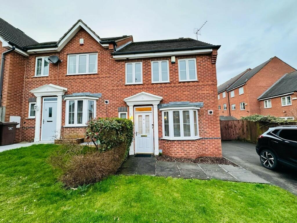 3 bedroom semi-detached house for rent in City View, Mapperley, NG3