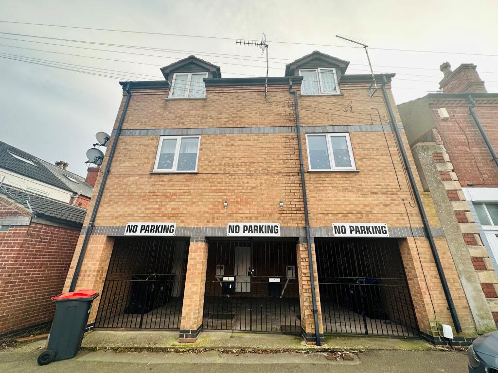 Main image of property: Mosley Street, Hucknall, NG15 7JG