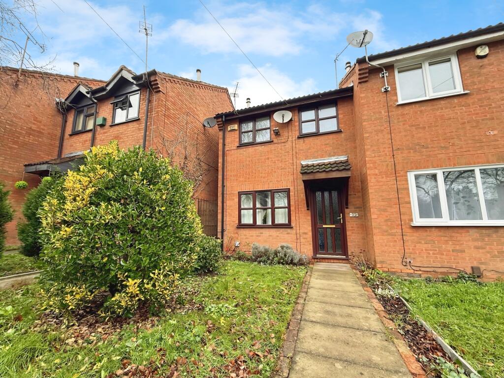 Main image of property: Claremont Road, Nottingham, NG5 1BH