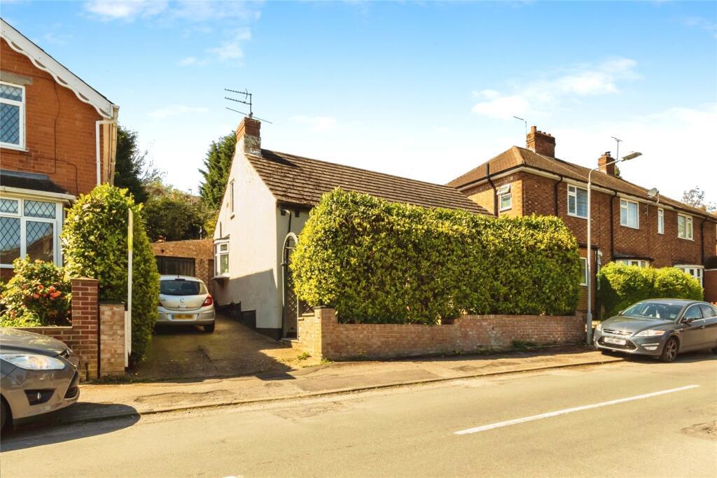 Main image of property: Hallam Road, Nottingham, NG3 6HR