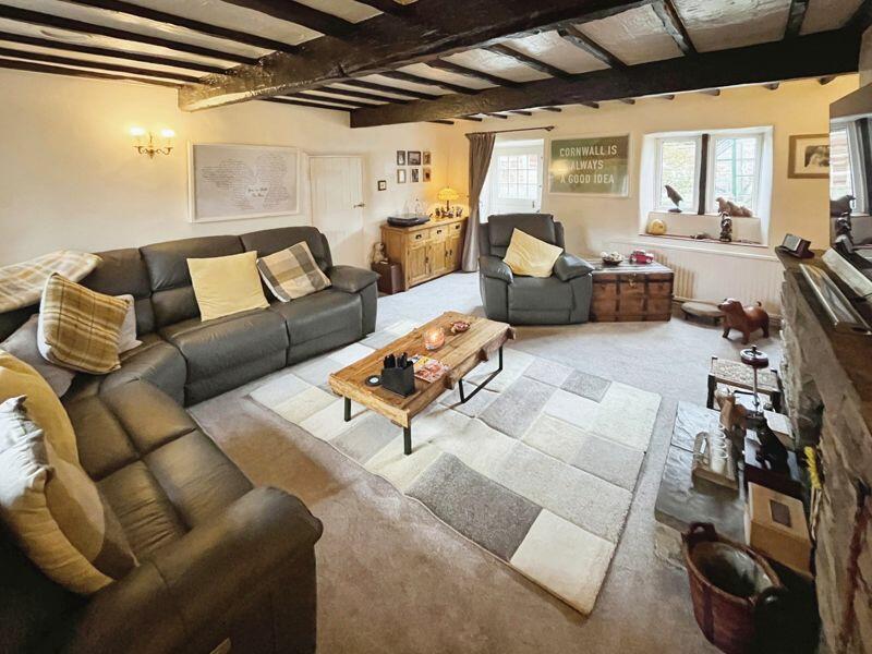 Additional property image - Longsight, Harwood
