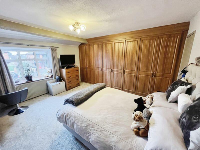 Additional property image - Longsight, Harwood