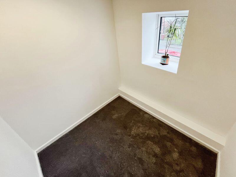 Additional property image - Longsight, Harwood
