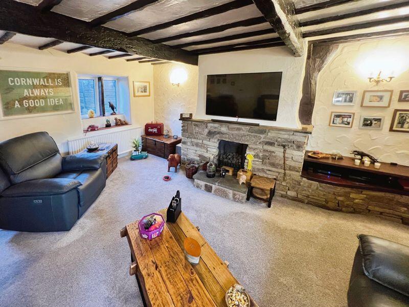 Additional property image - Longsight, Harwood