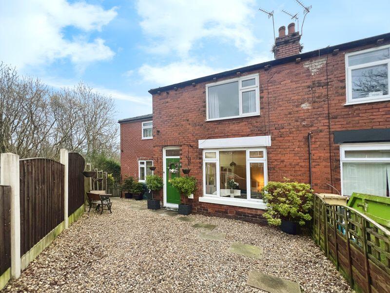 3 bedroom terraced house for sale in Mansfield Grove, Smithills, BL1