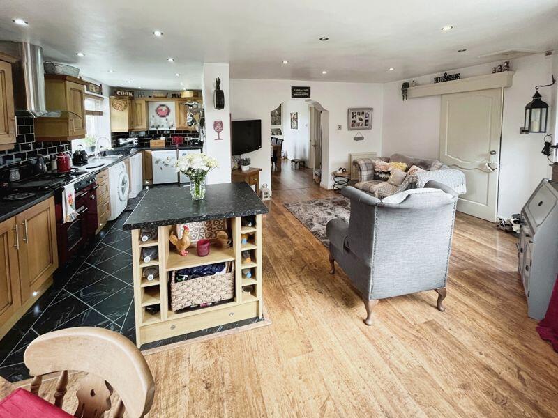 Additional property image - Frinton Road, Middle Hulton