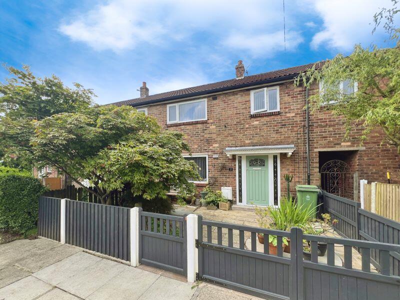 3 bedroom terraced house for sale in Duddon Avenue, Bolton, BL2