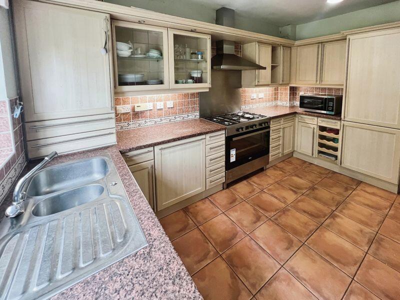 Additional property image - Ash Lawns, Heaton