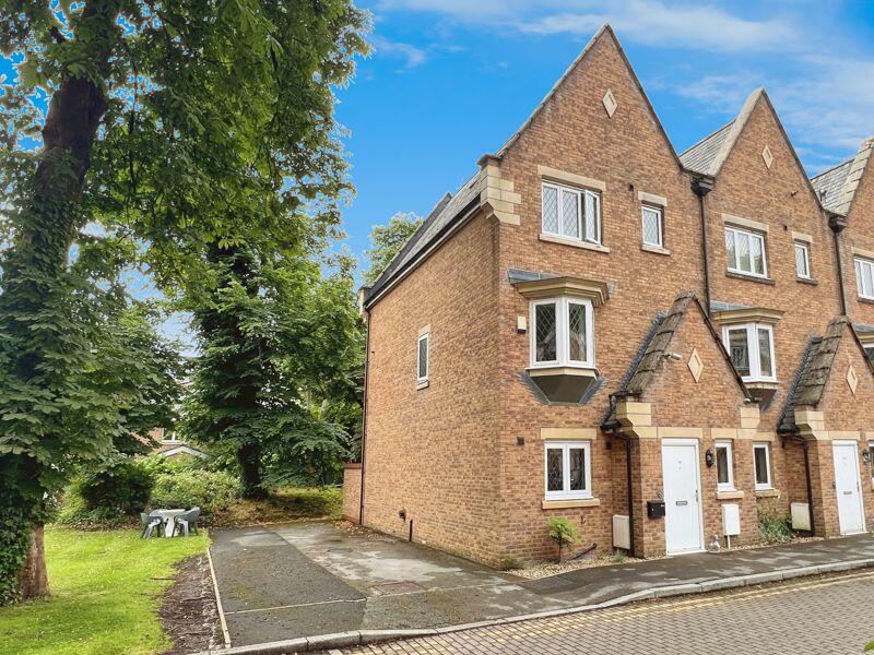 Main image of property: Reeceton Gardens, Heaton