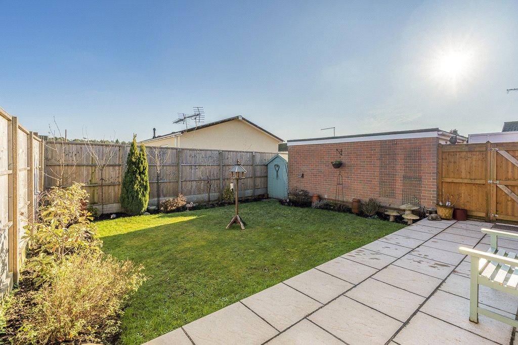 2 bedroom bungalow for sale in Canterbury Close, West Moors, Ferndown, BH22