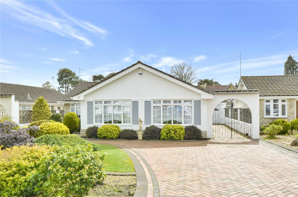 4 bedroom bungalow for sale in Arnold Road, West Moors, Ferndown