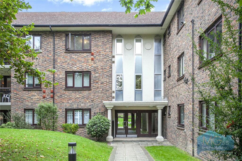 3 bedroom apartment for sale in Abbey Court, Clandon Gardens, Finchley