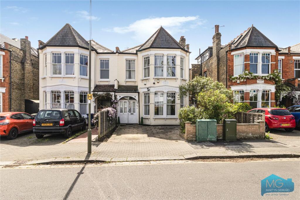 Main image of property: Redbourne Avenue, London, N3