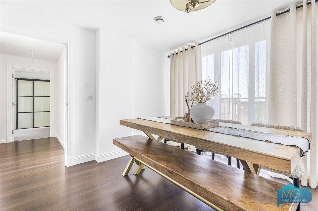 Main image of property: Lankaster Gardens, London, N2