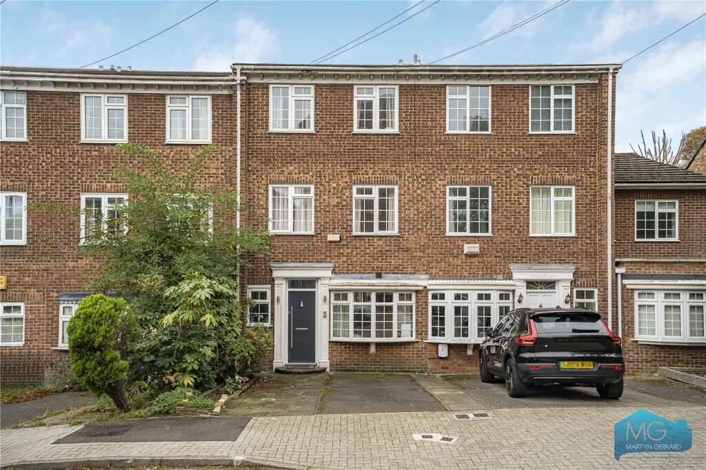 Main image of property: Oakview Gardens, London, N2