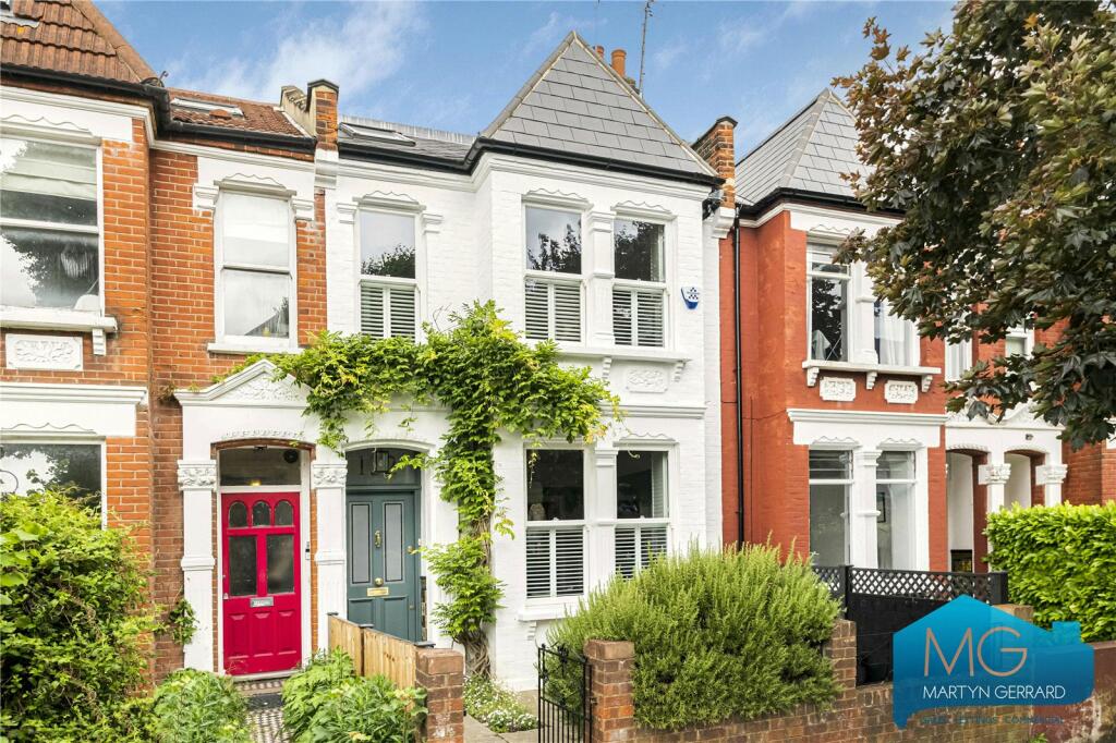5 bedroom terraced house for sale in Weston Park, Crouch End, London, N8