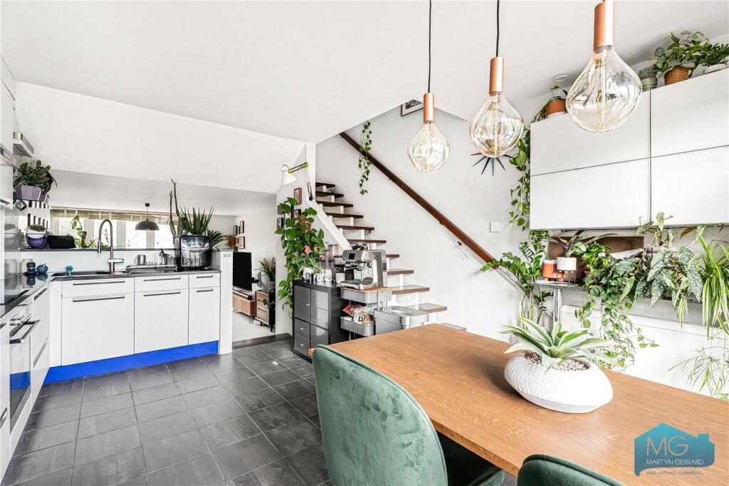 Main image of property: Highgate Spinney, Crescent Road, London, N8