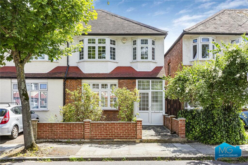Main image of property: Arcadian Gardens, London, N22