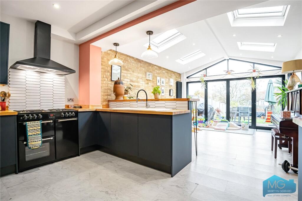 Main image of property: Hill Road, London, N10