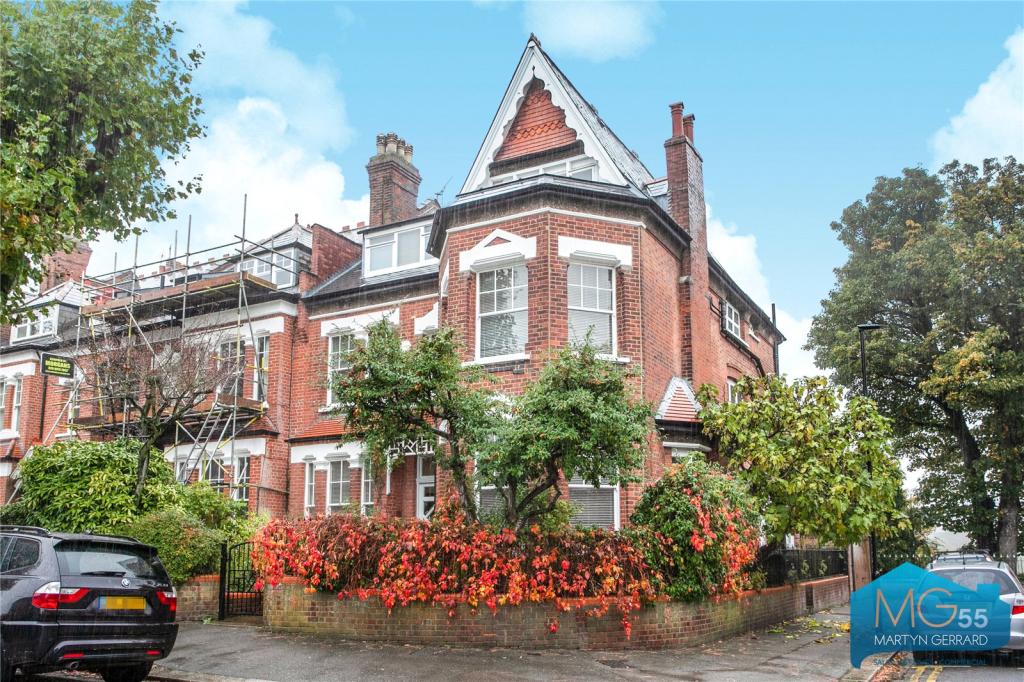 5 bedroom house for sale in Church Crescent, Muswell Hill, London, N10