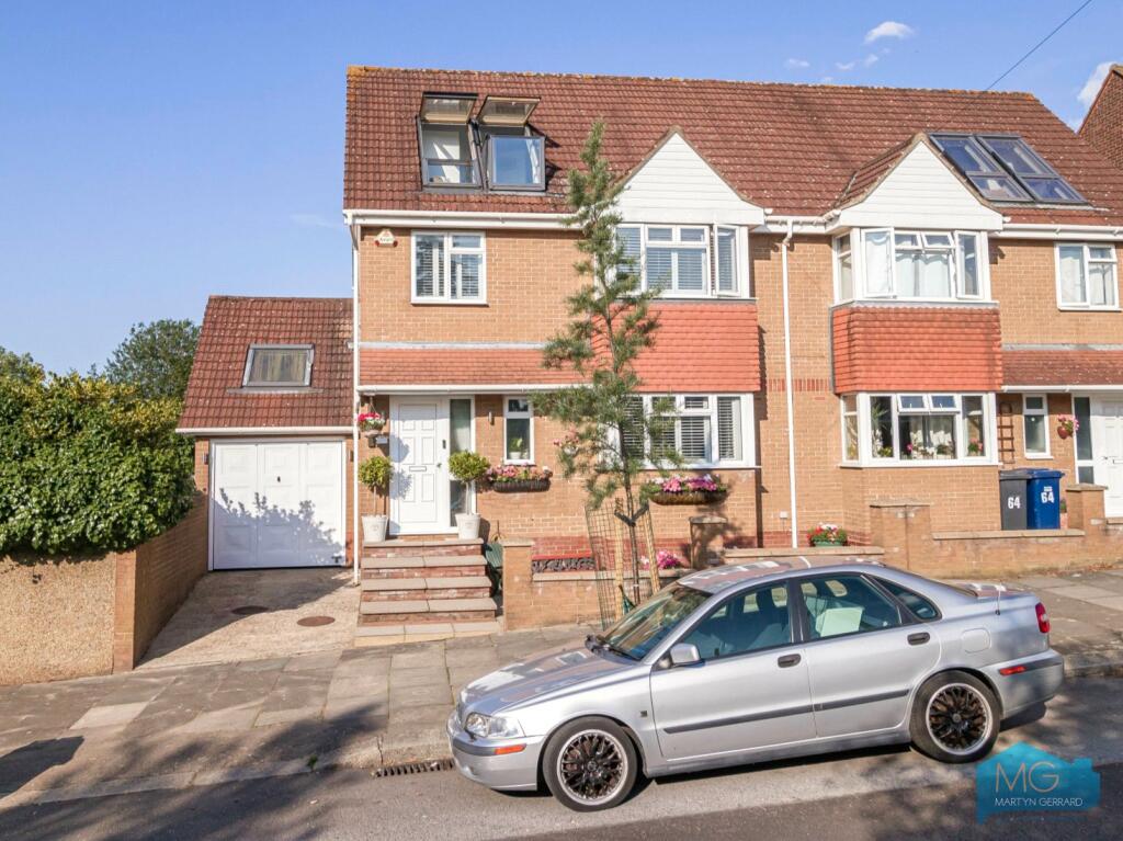 Main image of property: Bellevue Road, London, N11