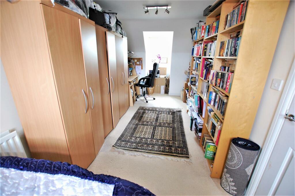 Additional property image - The Runway, Salisbury Village, Hatfield