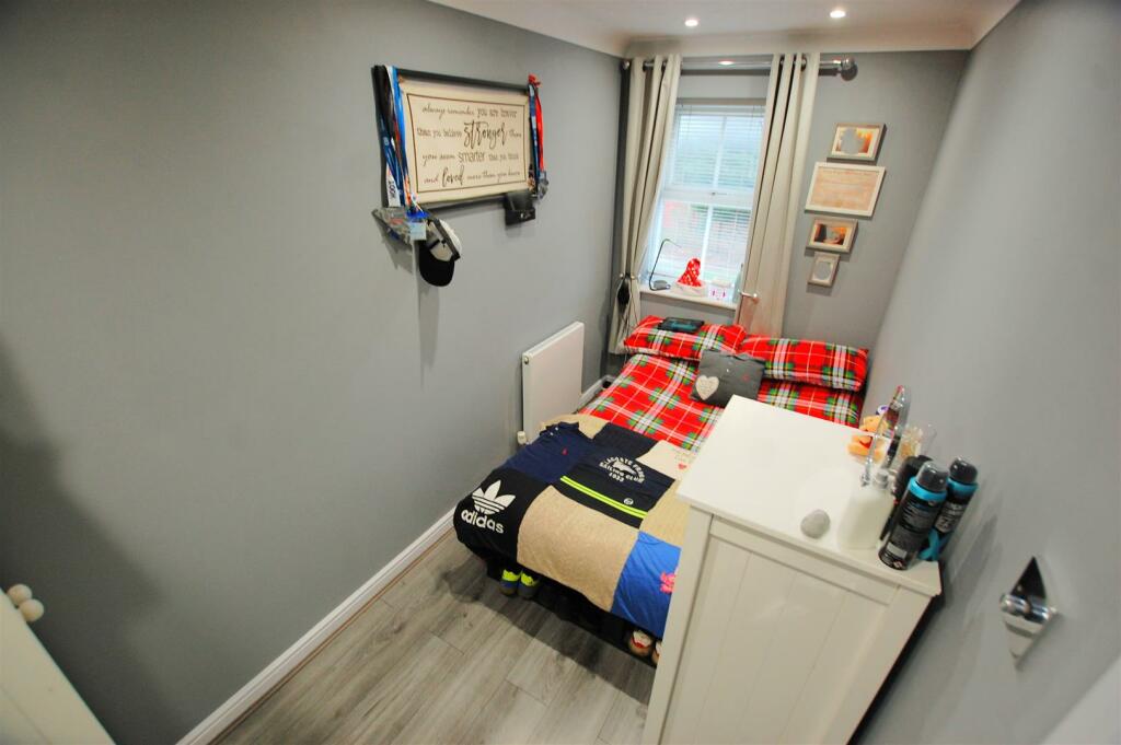 Additional property image - Cooks Way, Hatfield