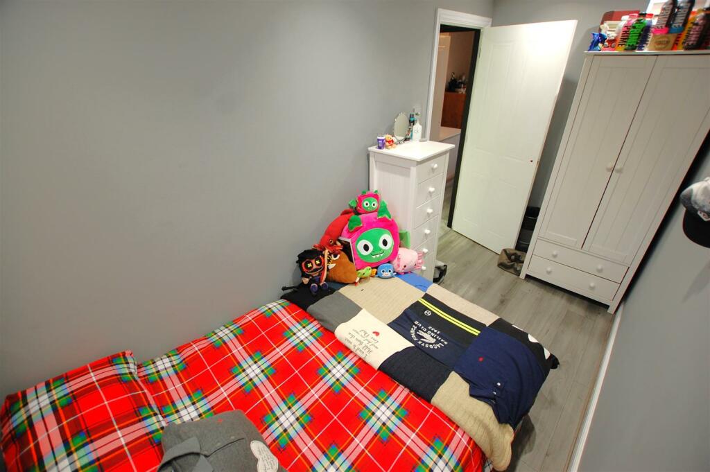 Additional property image - Cooks Way, Hatfield